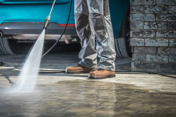 Best Pool Deck Cleaning  in Winterset, IA